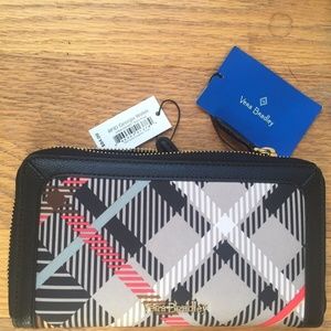 Vera Bradley RFID georgia Wallet NWT reg. 84.00